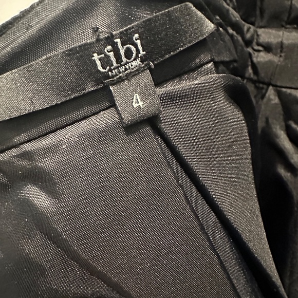 TIBI Natalia Peplum Backless blue & black flower cocktail dress size 4 - Picture 3 of 6